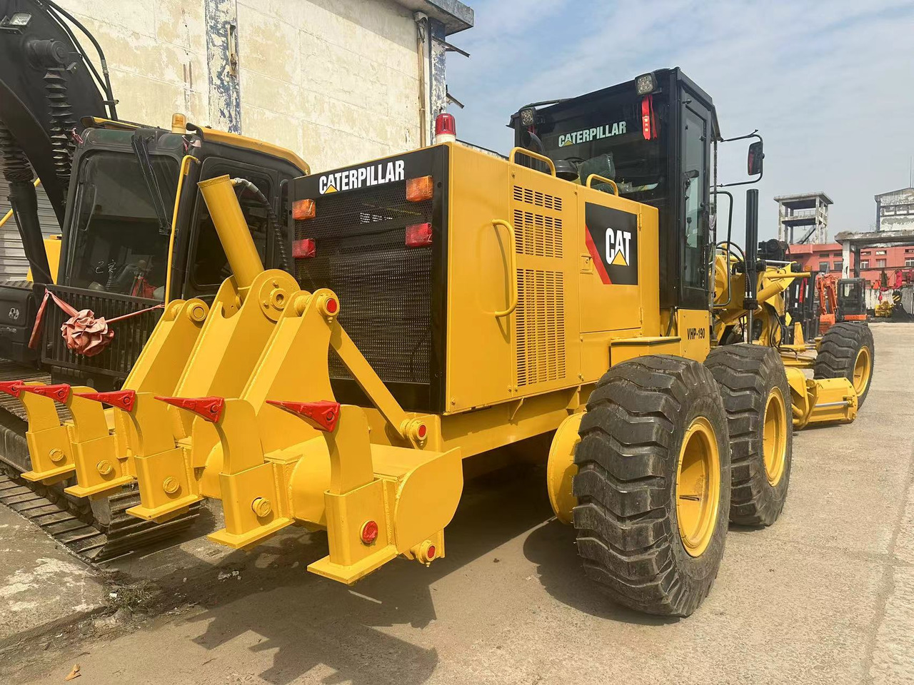 CATERPILLAR 140K - Niveleuse: photos 3 CATERPILLAR 140K - Niveleuse: photos 3