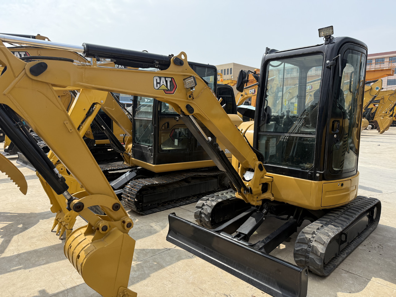 CATERPILLAR 306E - Mini pelle: photos 2 CATERPILLAR 306E - Mini pelle: photos 2