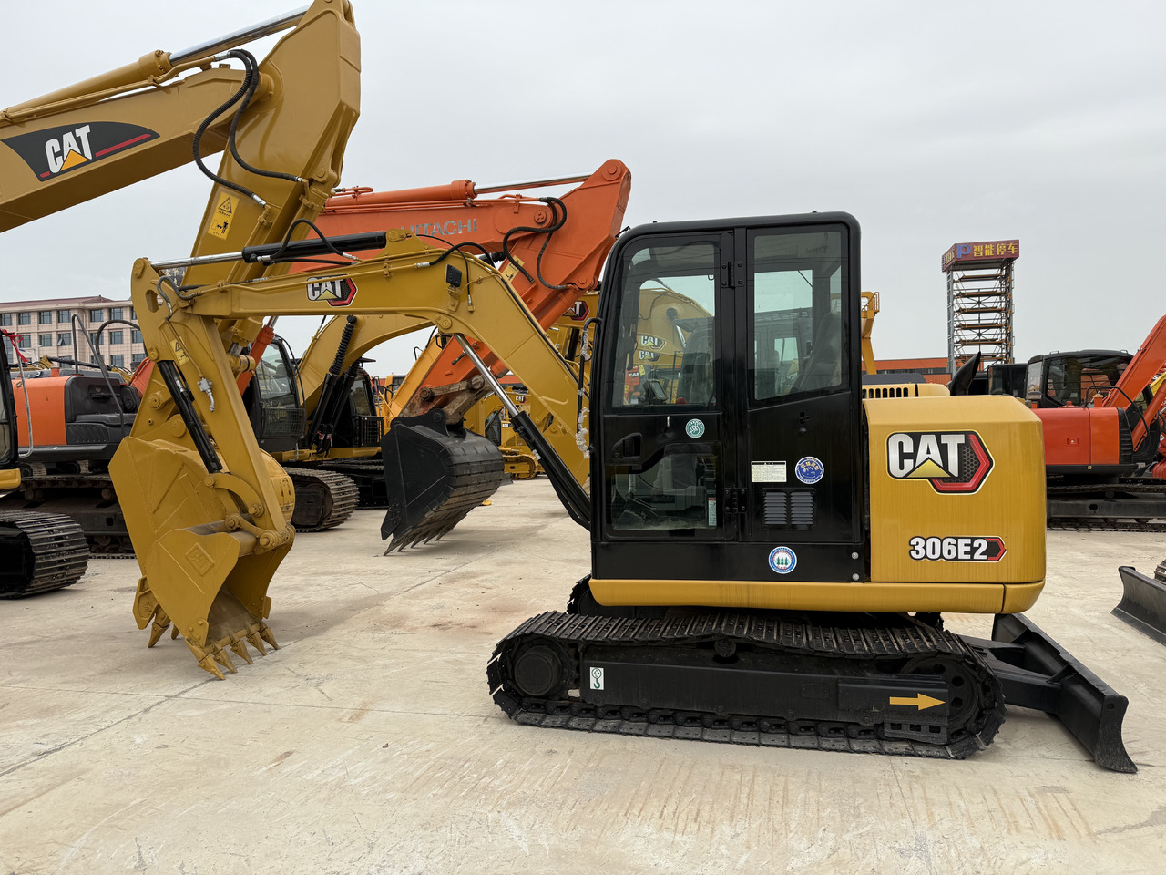 CATERPILLAR 306E2 - Mini pelle: photos 4 CATERPILLAR 306E2 - Mini pelle: photos 4
