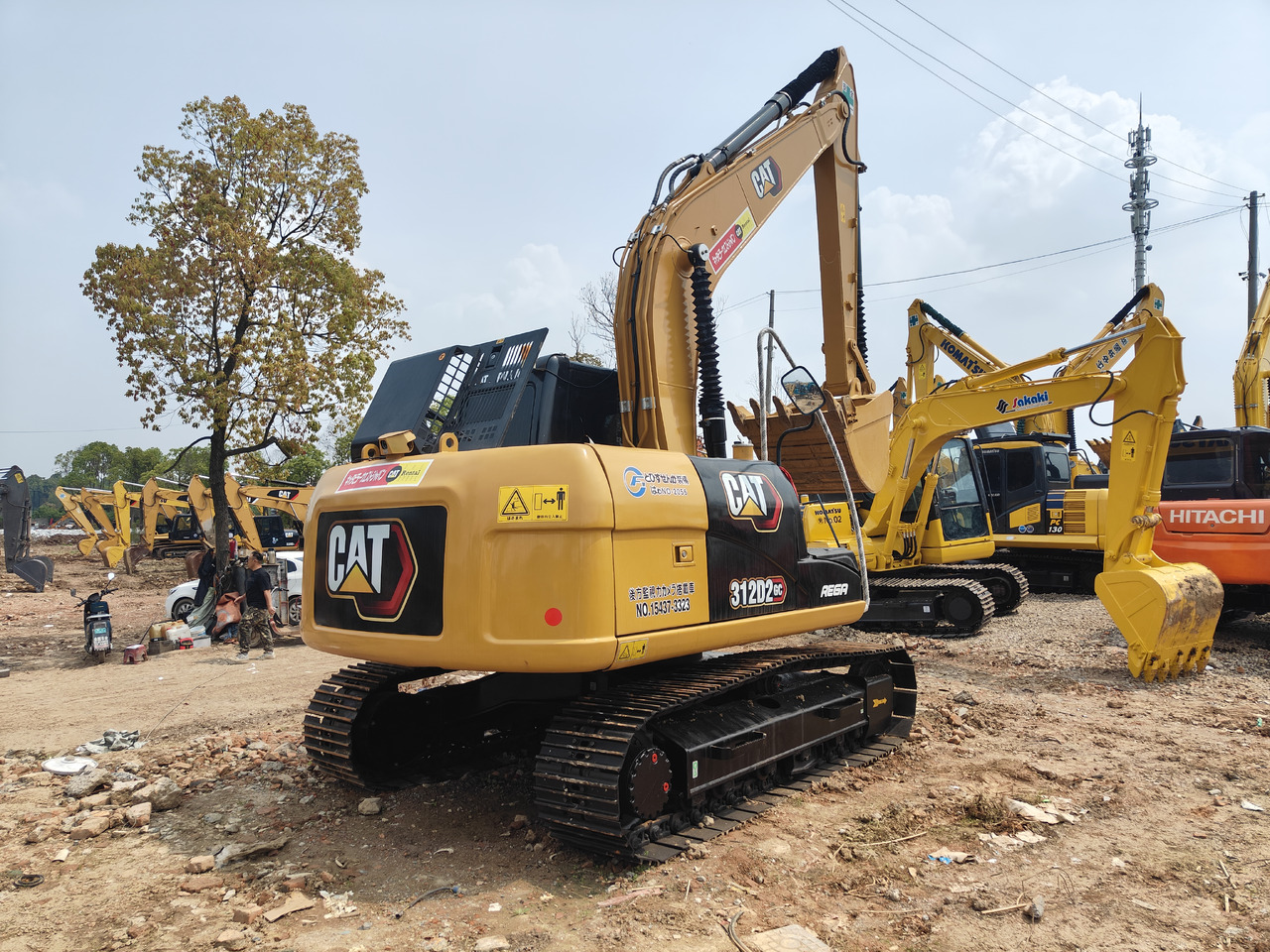 CATERPILLAR 312D - Mini pelle: photos 4 CATERPILLAR 312D - Mini pelle: photos 4