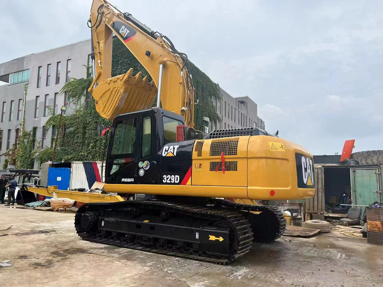 CATERPILLAR 329D - Pelle sur chenille: photos 1 CATERPILLAR 329D - Pelle sur chenille: photos 1