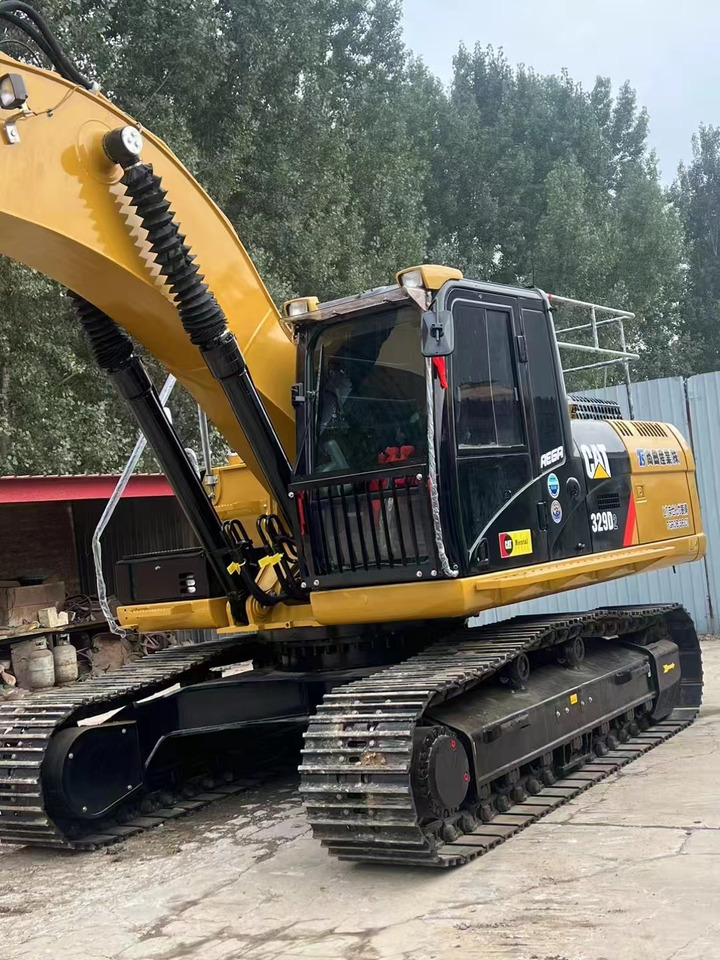 CATERPILLAR 329D2L - Pelle sur chenille: photos 3 CATERPILLAR 329D2L - Pelle sur chenille: photos 3