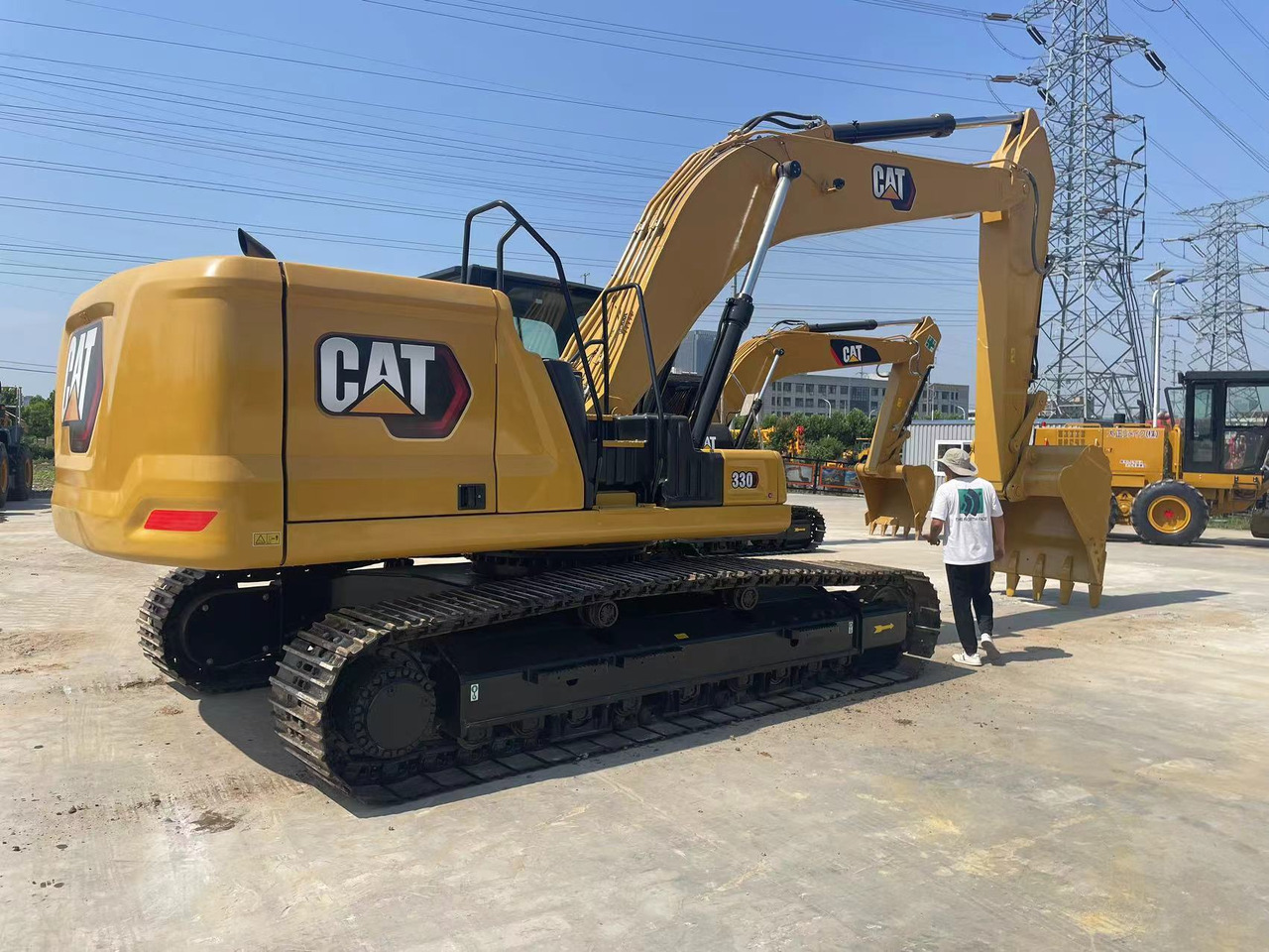 CATERPILLAR 330GC - Pelle sur chenille: photos 2 CATERPILLAR 330GC - Pelle sur chenille: photos 2