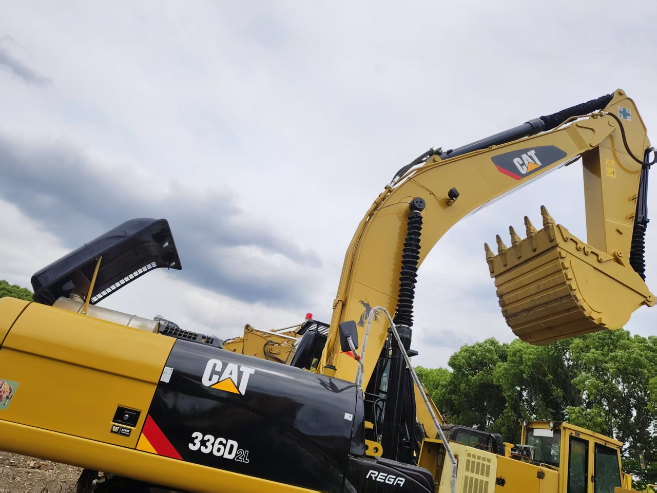 CATERPILLAR 336D2 - Pelle sur chenille: photos 2 CATERPILLAR 336D2 - Pelle sur chenille: photos 2