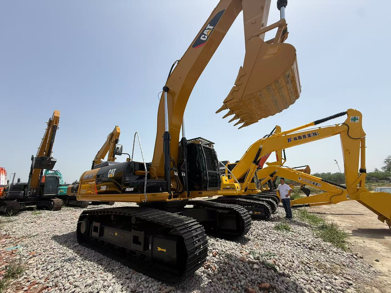 CATERPILLAR 336D2 - Pelle sur chenille: photos 2 CATERPILLAR 336D2 - Pelle sur chenille: photos 2