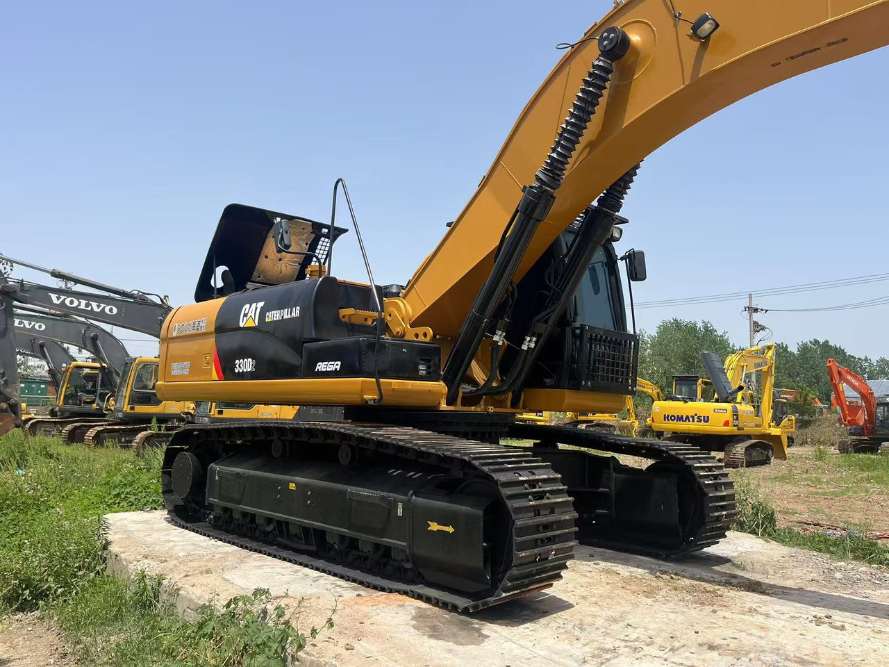 CATERPILLAR 340D2 - Pelle sur chenille: photos 1 CATERPILLAR 340D2 - Pelle sur chenille: photos 1