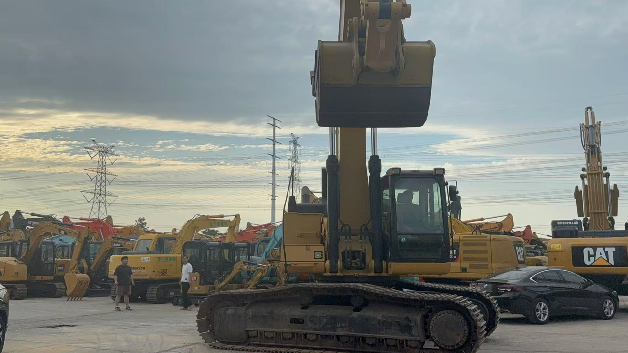 CATERPILLAR 345D - Pelle sur chenille: photos 3 CATERPILLAR 345D - Pelle sur chenille: photos 3