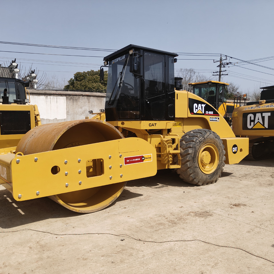 CATERPILLAR 683E - Rouleau compresseur: photos 4 CATERPILLAR 683E - Rouleau compresseur: photos 4