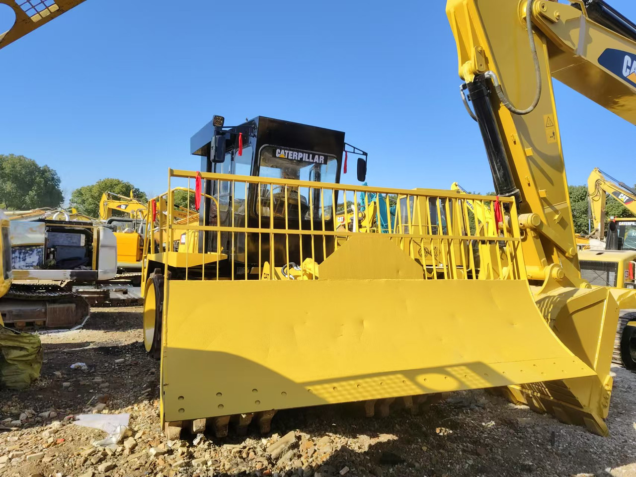 CATERPILLAR 826G - Rouleau compresseur: photos 3 CATERPILLAR 826G - Rouleau compresseur: photos 3