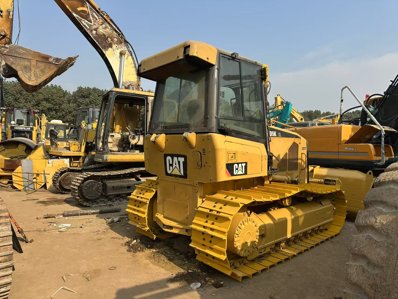 CATERPILLAR D5K - Bulldozer: photos 4 CATERPILLAR D5K - Bulldozer: photos 4