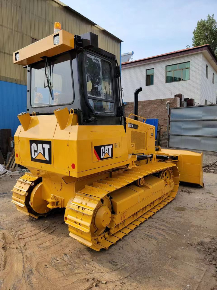 CATERPILLAR D5K - Bulldozer: photos 4 CATERPILLAR D5K - Bulldozer: photos 4