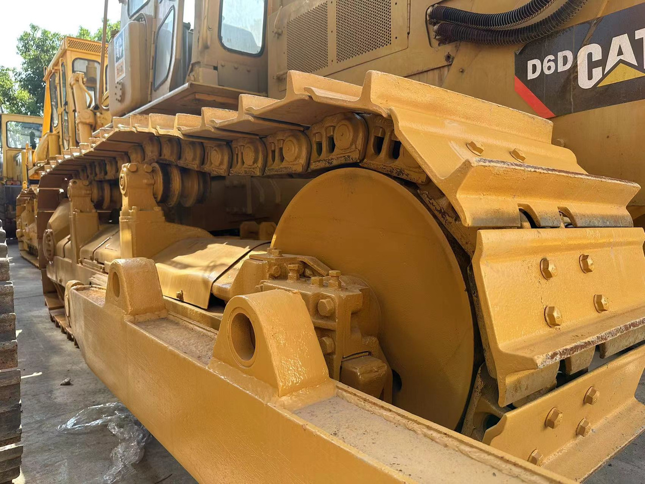 CATERPILLAR D6D - Bulldozer: photos 3 CATERPILLAR D6D - Bulldozer: photos 3