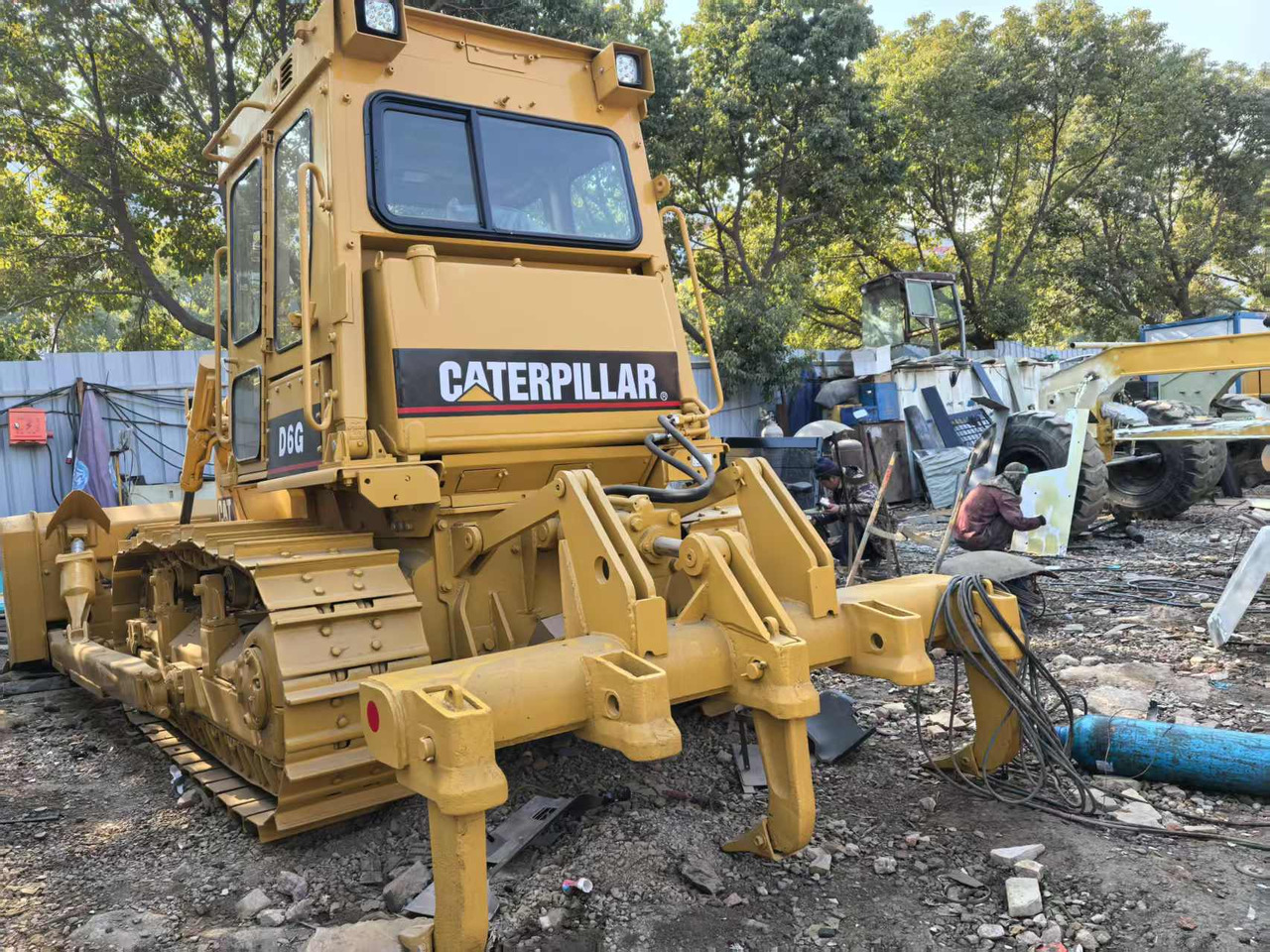 CATERPILLAR D6G - Bulldozer: photos 1 CATERPILLAR D6G - Bulldozer: photos 1