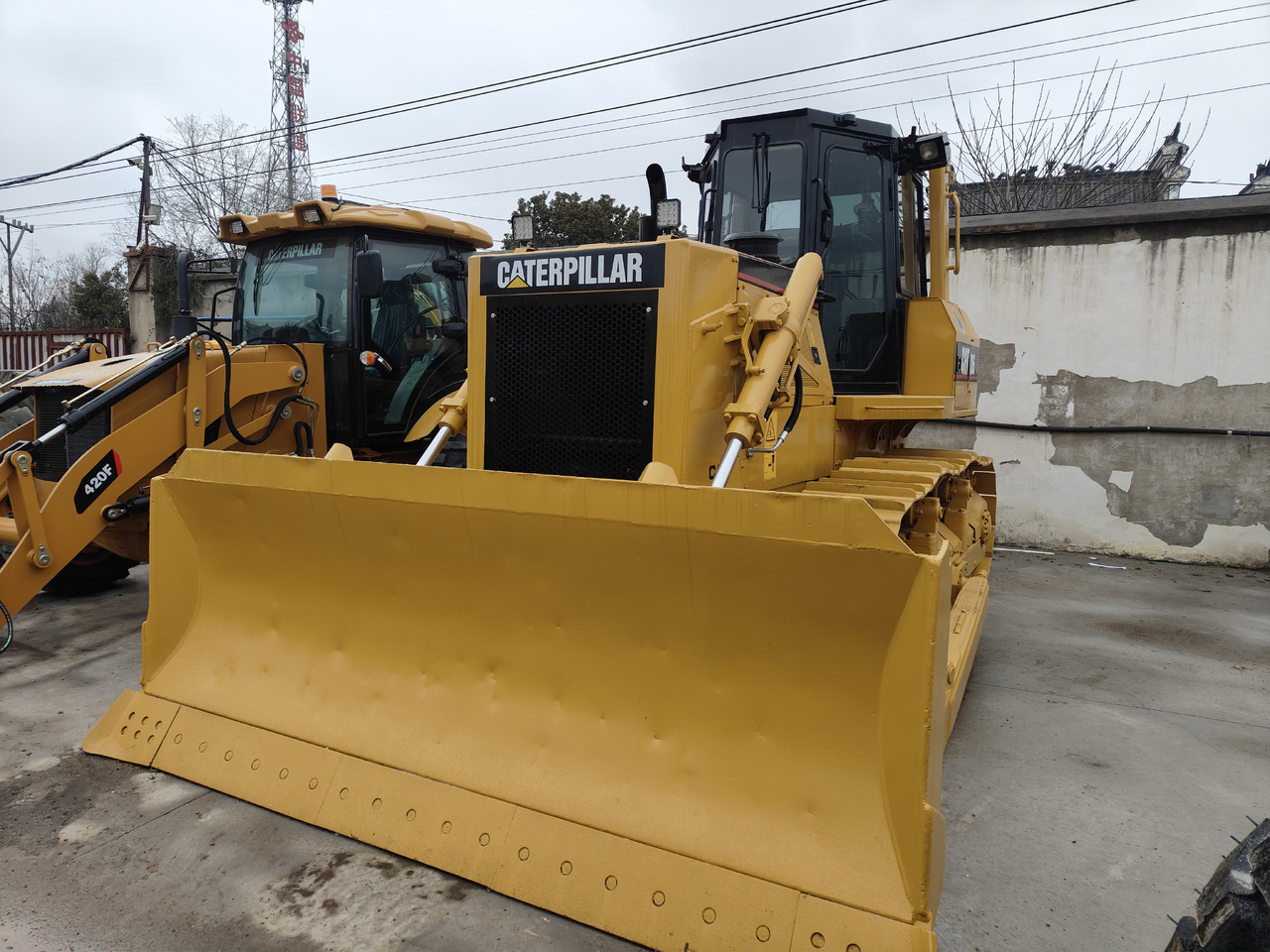 CATERPILLAR D6G - Bulldozer: photos 2 CATERPILLAR D6G - Bulldozer: photos 2