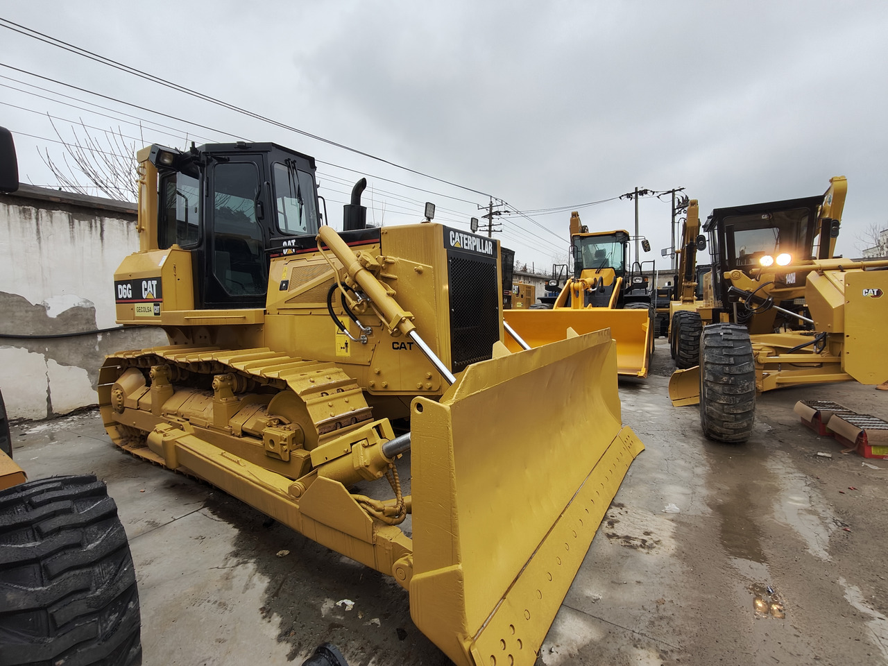CATERPILLAR D6G - Bulldozer: photos 5 CATERPILLAR D6G - Bulldozer: photos 5