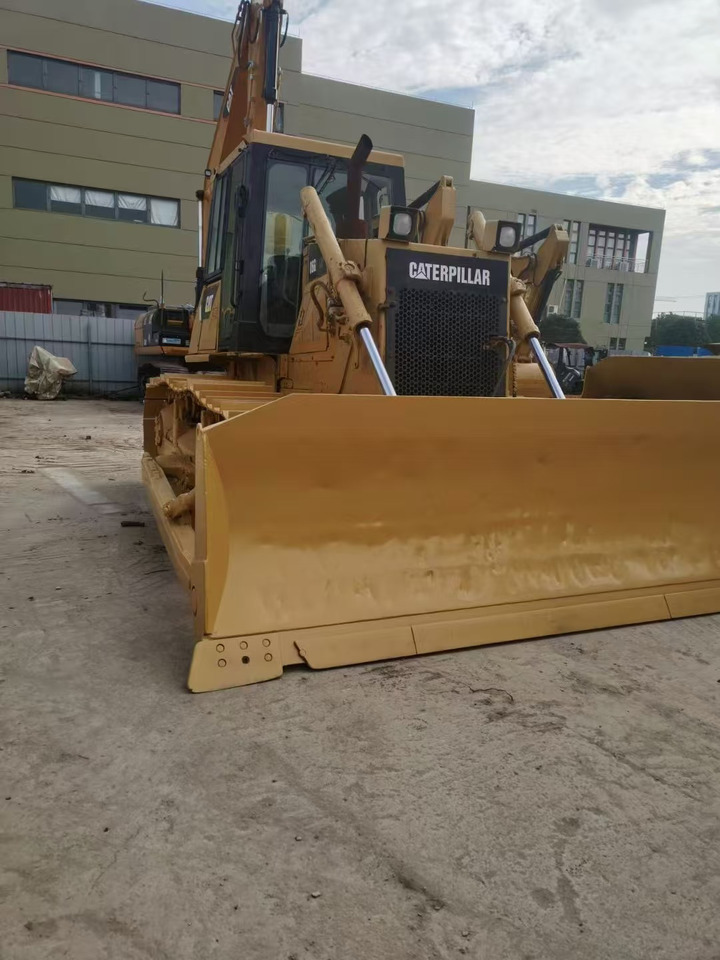 CATERPILLAR D6G2 - Bulldozer: photos 2 CATERPILLAR D6G2 - Bulldozer: photos 2