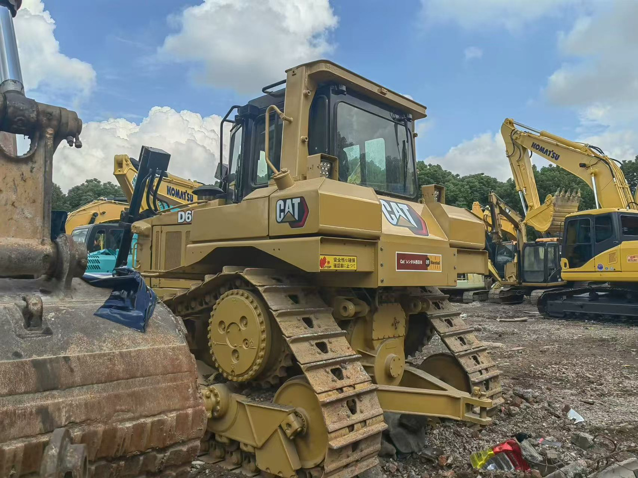 CATERPILLAR D6M - Bulldozer: photos 2 CATERPILLAR D6M - Bulldozer: photos 2