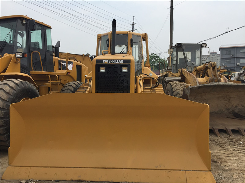 CATERPILLAR D6N - Bulldozer: photos 2 CATERPILLAR D6N - Bulldozer: photos 2