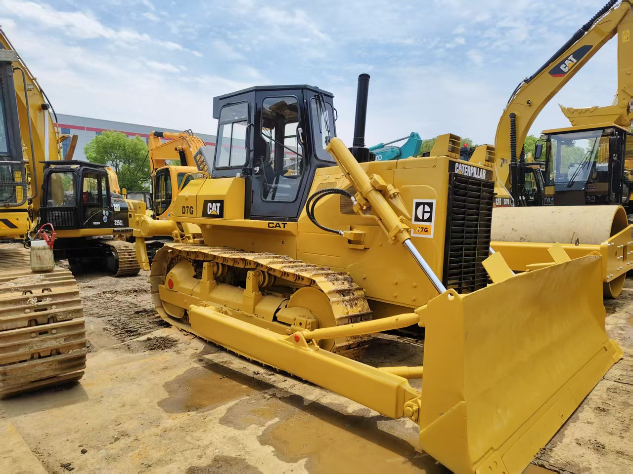 CATERPILLAR D7G - Bulldozer: photos 4 CATERPILLAR D7G - Bulldozer: photos 4