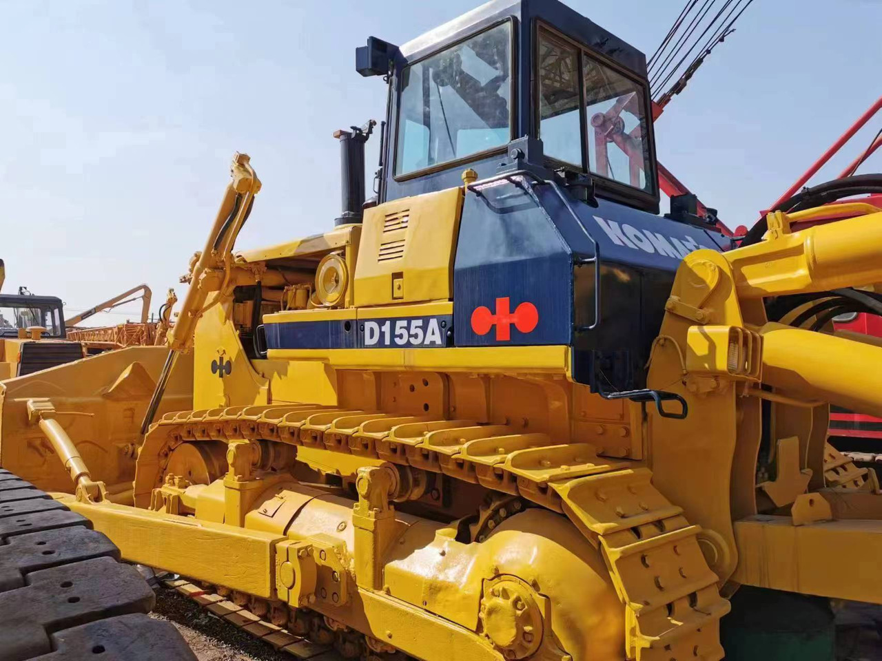 KOMATSU D155A-2 - Bulldozer: photos 1 KOMATSU D155A-2 - Bulldozer: photos 1