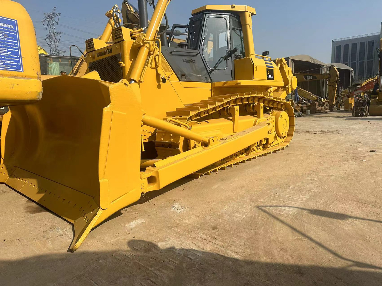 KOMATSU D155A-5 - Bulldozer: photos 2 KOMATSU D155A-5 - Bulldozer: photos 2