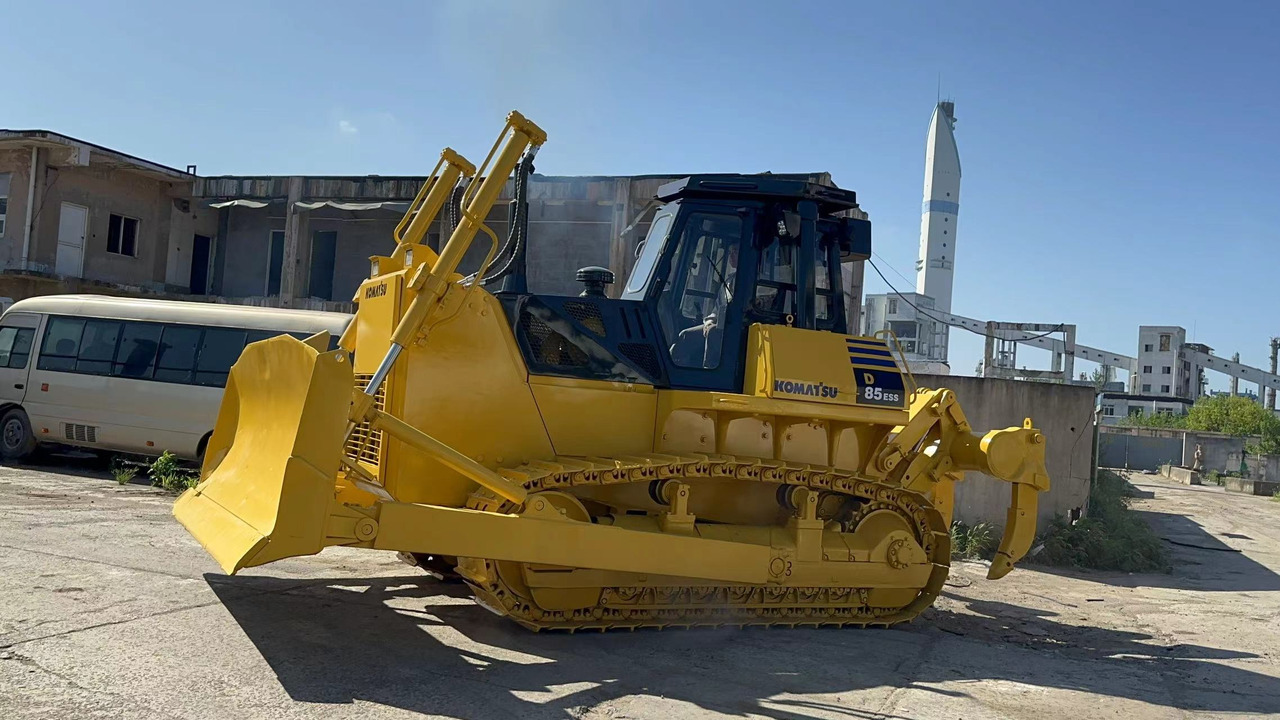 KOMATSU D85ESS - Bulldozer: photos 4 KOMATSU D85ESS - Bulldozer: photos 4