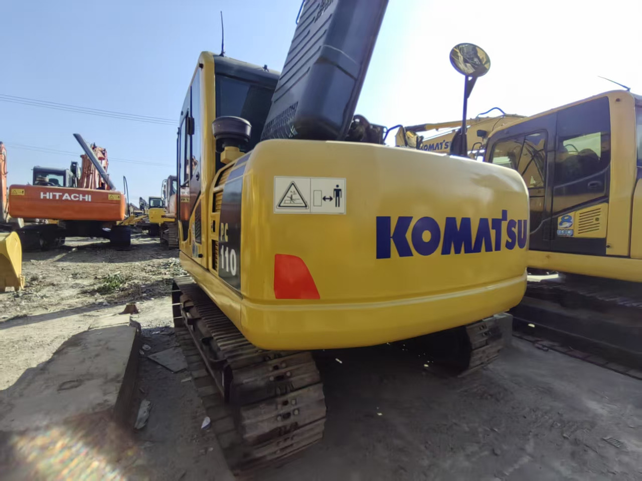 KOMATSU PC110-7 - Pelle sur chenille: photos 5 KOMATSU PC110-7 - Pelle sur chenille: photos 5