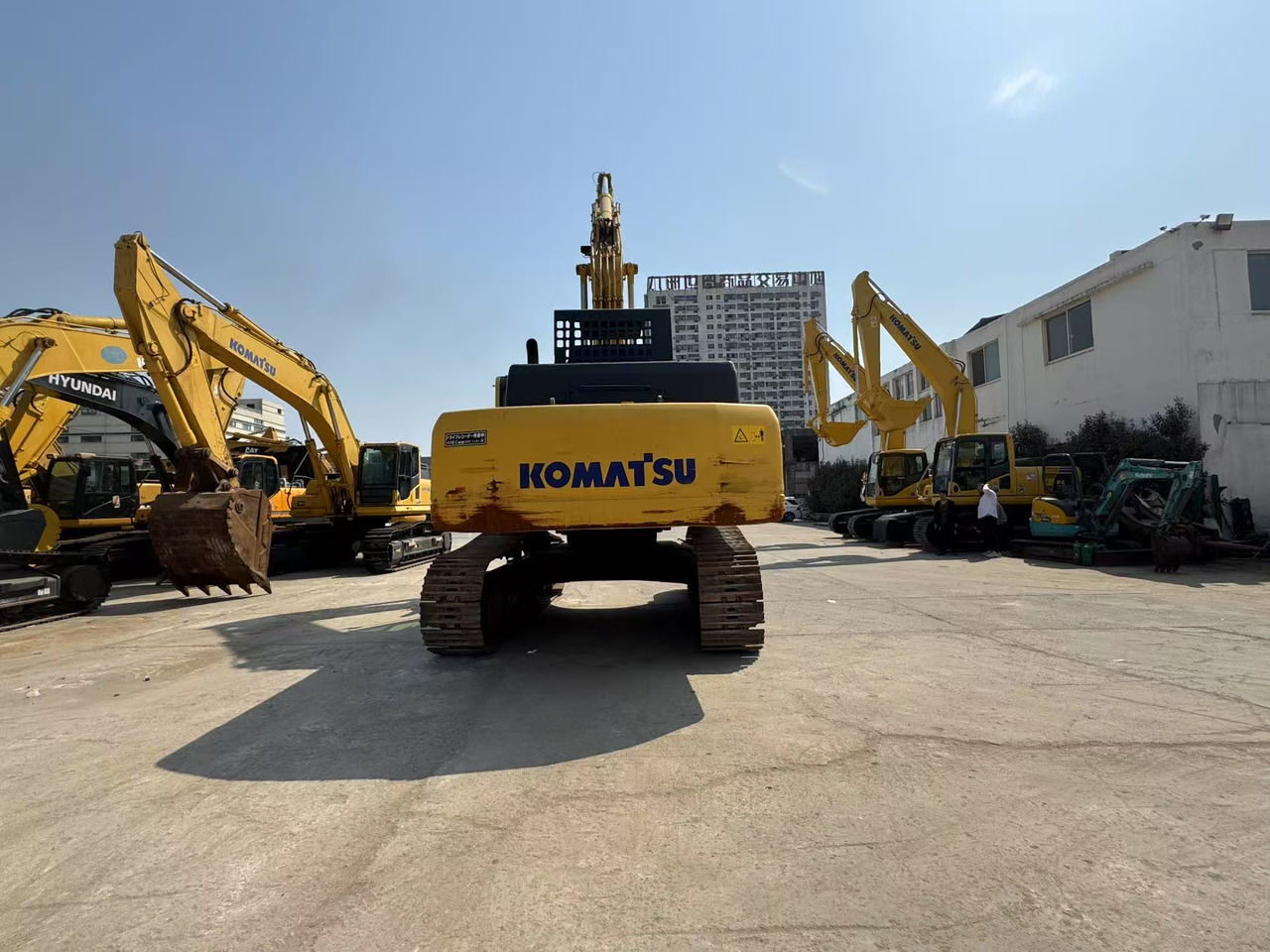 KOMATSU PC400-8 - Pelle sur chenille: photos 3 KOMATSU PC400-8 - Pelle sur chenille: photos 3