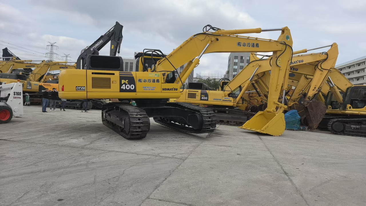 KOMATSU PC400-8 - Pelle sur chenille: photos 5 KOMATSU PC400-8 - Pelle sur chenille: photos 5