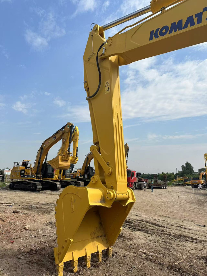 KOMATSU PC450-7 - Pelle sur chenille: photos 4 KOMATSU PC450-7 - Pelle sur chenille: photos 4