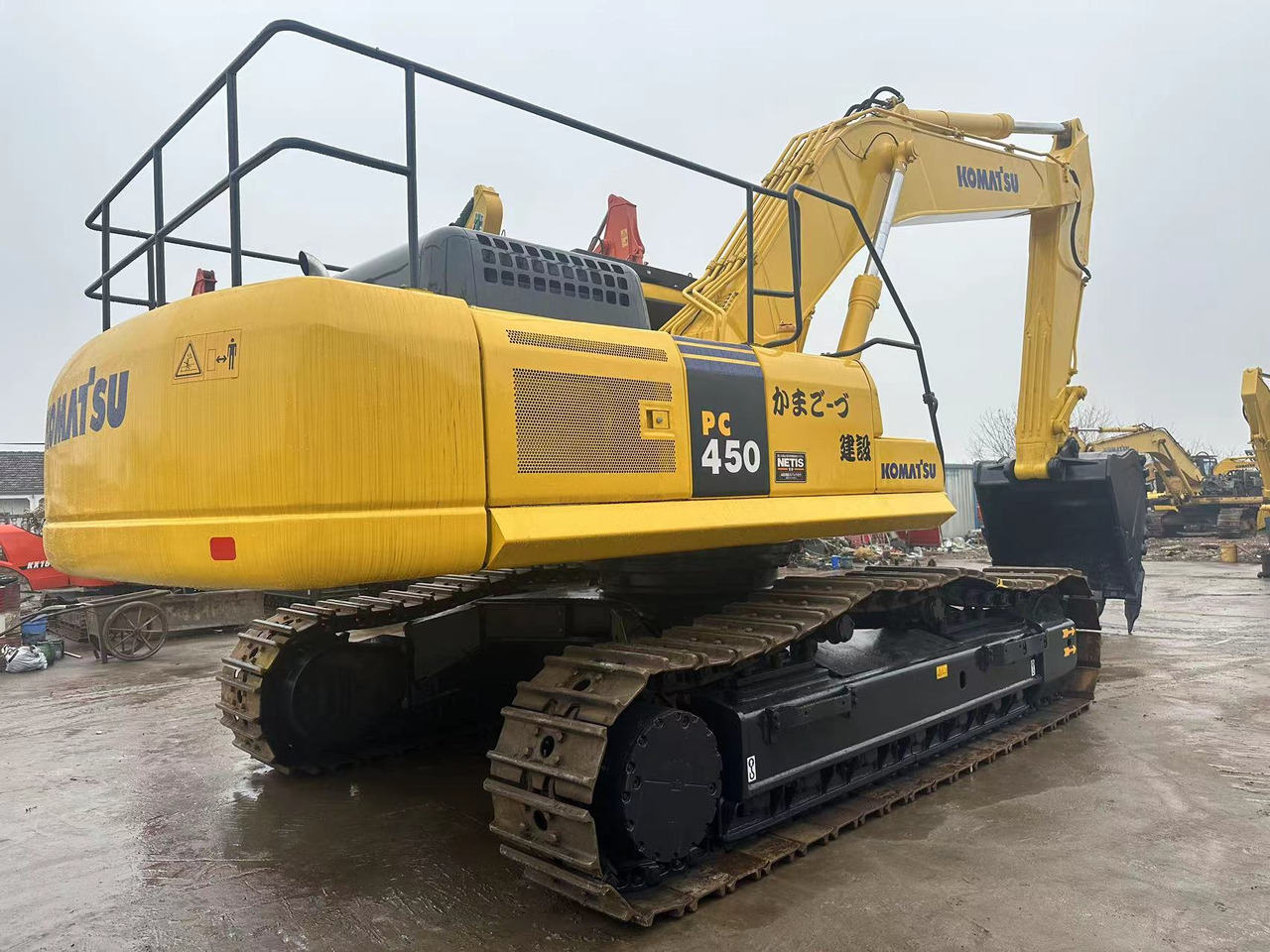 KOMATSU PC450-7 - Pelle sur chenille: photos 2 KOMATSU PC450-7 - Pelle sur chenille: photos 2