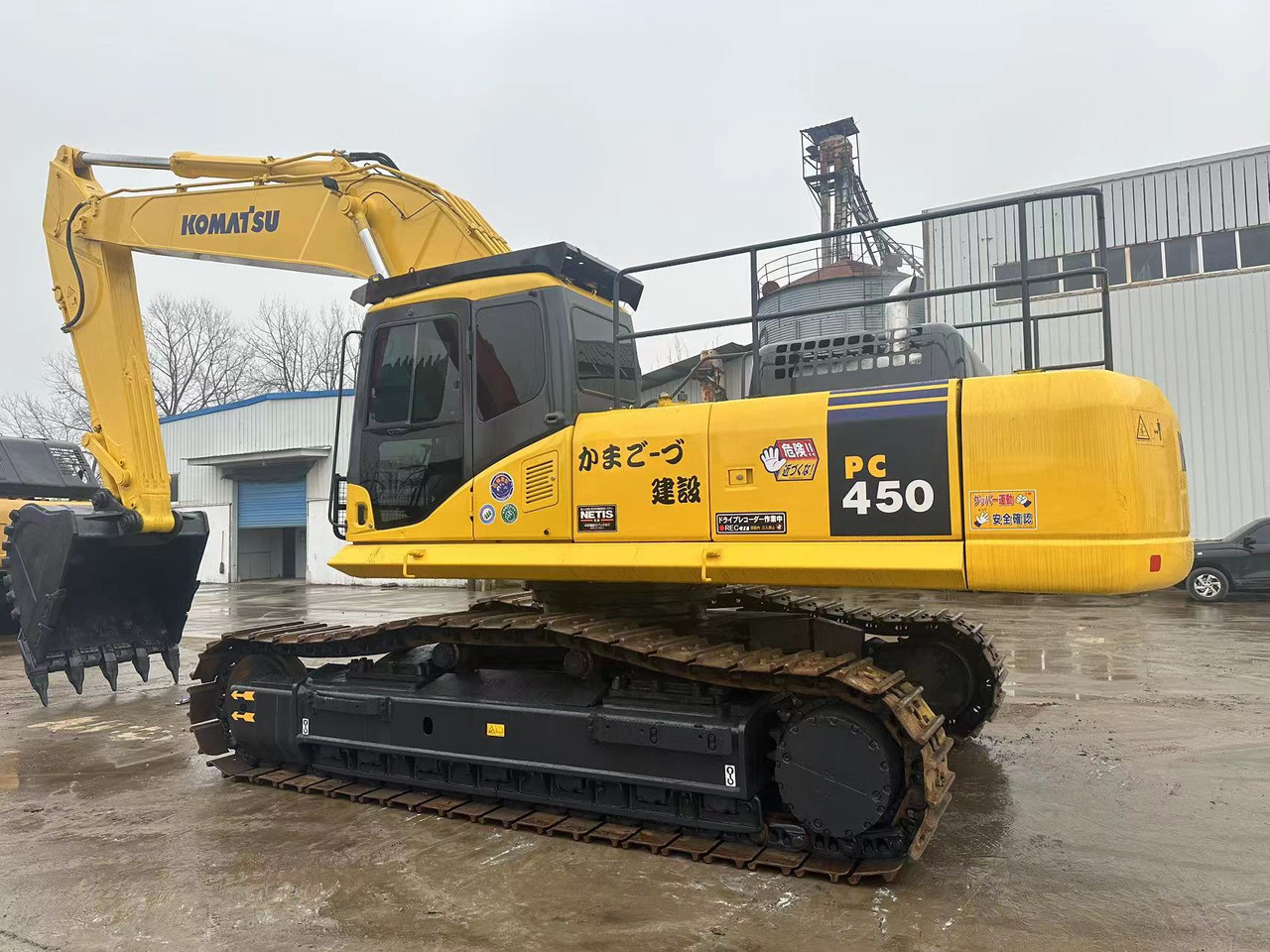 KOMATSU PC450-7 - Pelle sur chenille: photos 1 KOMATSU PC450-7 - Pelle sur chenille: photos 1