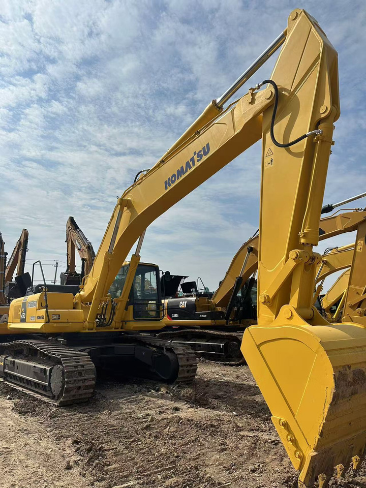 KOMATSU PC450-7 - Pelle sur chenille: photos 5 KOMATSU PC450-7 - Pelle sur chenille: photos 5