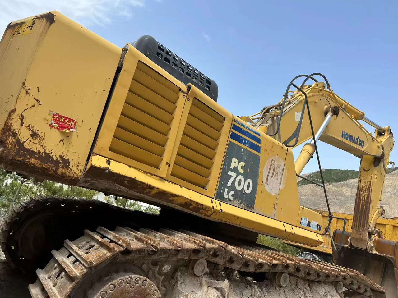 KOMATSU PC700 - Pelle sur chenille: photos 3 KOMATSU PC700 - Pelle sur chenille: photos 3