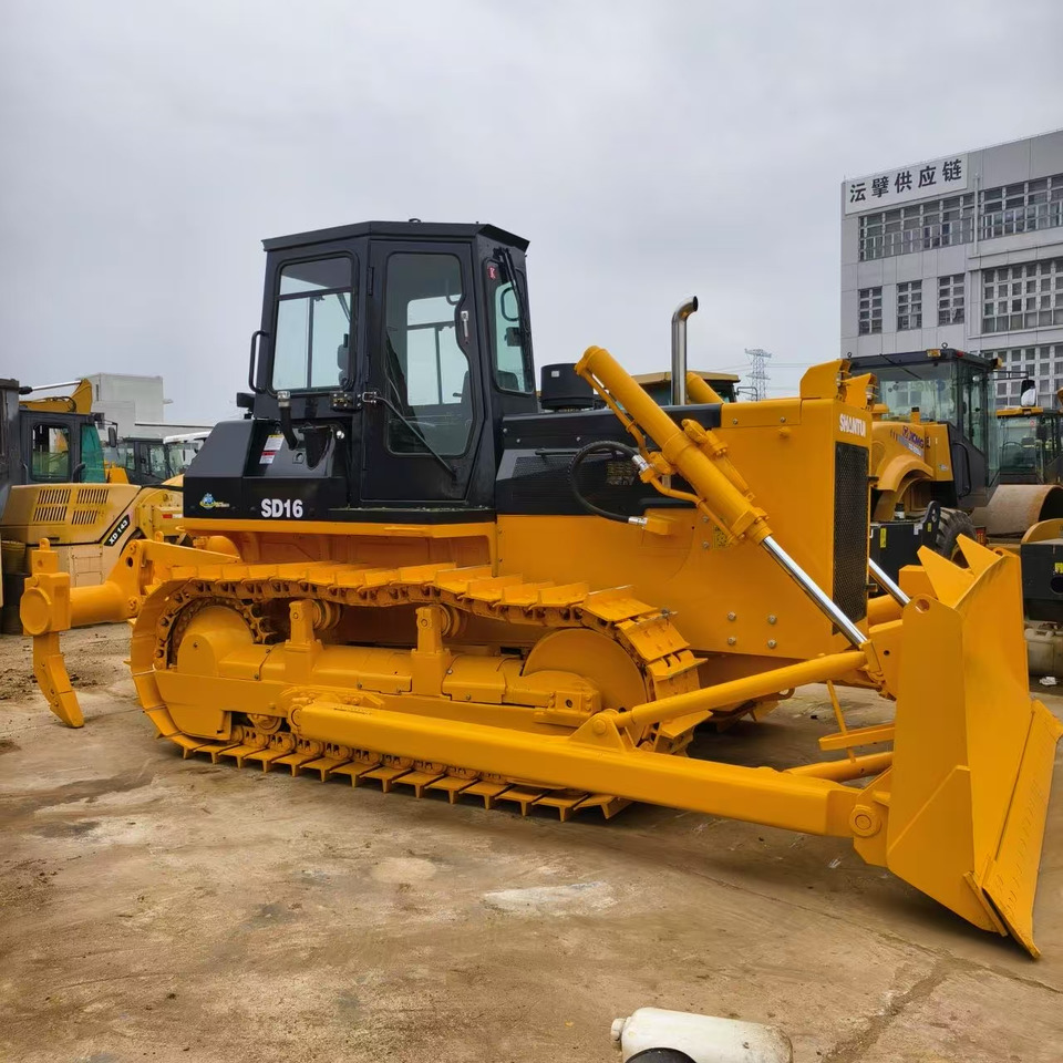 SHANTUI SD16 - Bulldozer: photos 1 SHANTUI SD16 - Bulldozer: photos 1