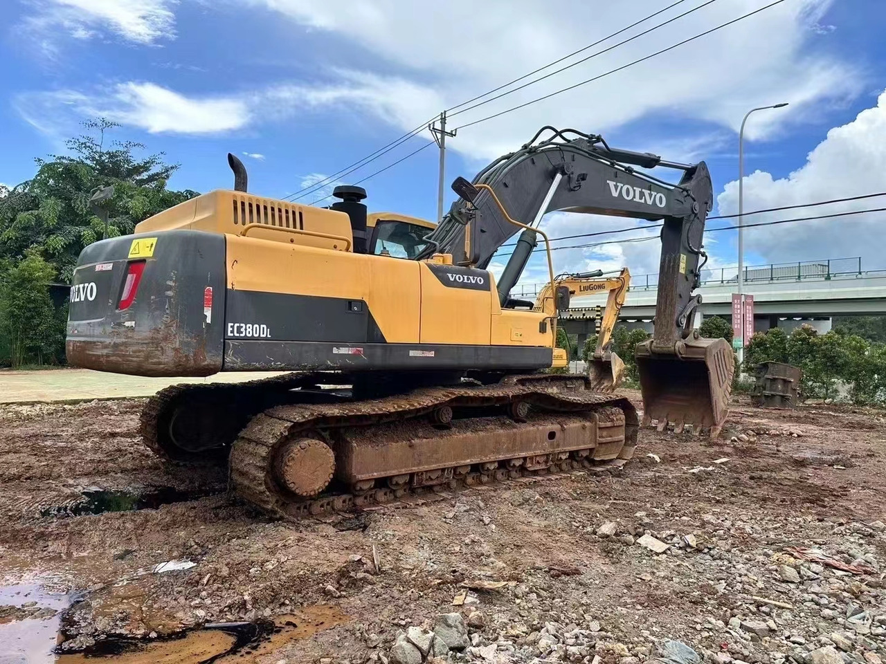 VOLVO EC380 - Pelle sur chenille: photos 2 VOLVO EC380 - Pelle sur chenille: photos 2