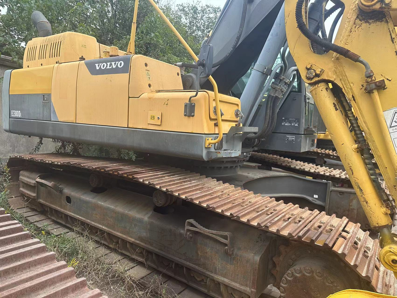 VOLVO EC380 - Pelle sur chenille: photos 3 VOLVO EC380 - Pelle sur chenille: photos 3