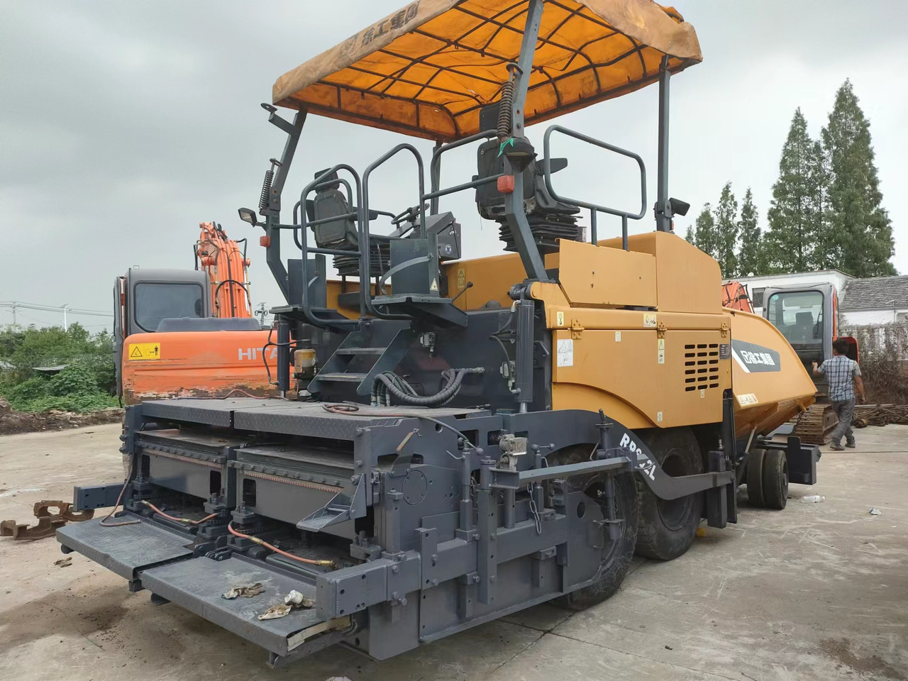 XCMG RP602 - Finisseur: photos 2 XCMG RP602 - Finisseur: photos 2