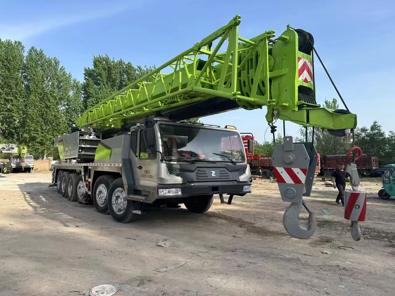 ZOOMLION ZTC1000V - Grue mobile: photos 1 ZOOMLION ZTC1000V - Grue mobile: photos 1