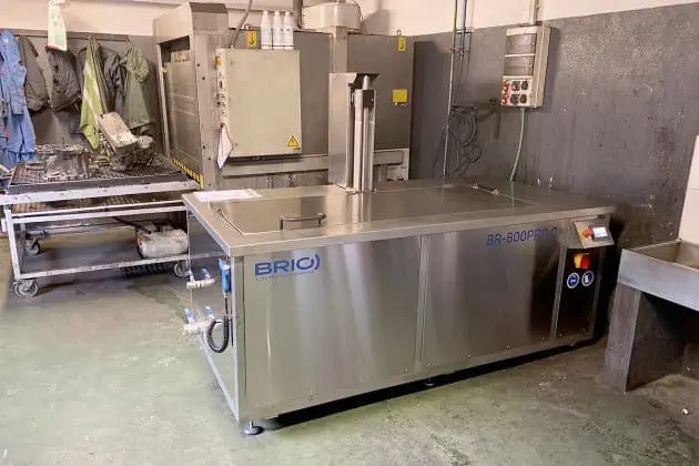 BRIO Ultrasonics BR-600 MOLD Ultrasonic cleaning machine - Nettoyeur à ultrasons: photos 3 BRIO Ultrasonics BR-600 MOLD Ultrasonic cleaning machine - Nettoyeur à ultrasons: photos 3
