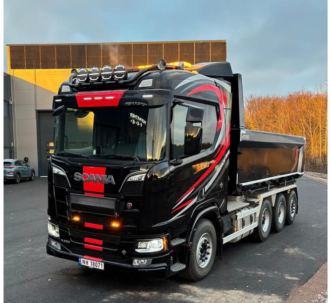 Scania 660ST V8 NGS R660 - Tracteur routier: photos 1 Scania 660ST V8 NGS R660 - Tracteur routier: photos 1