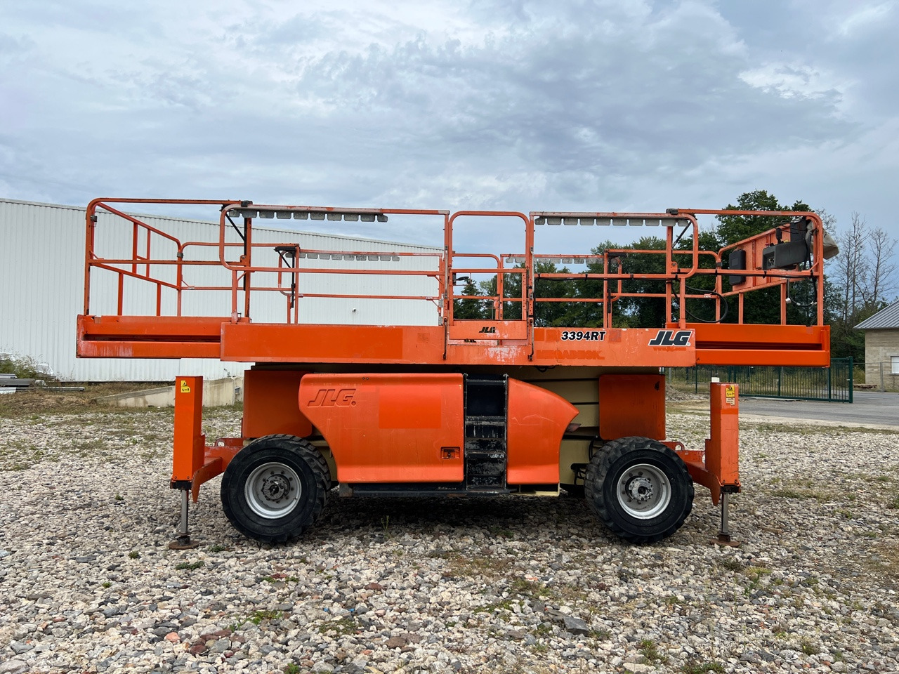 JLG 3394RT - Nacelle ciseaux: photos 1 JLG 3394RT - Nacelle ciseaux: photos 1