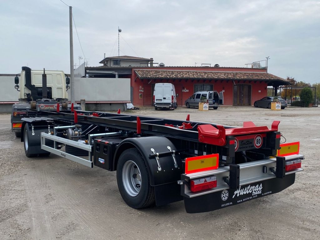 AUSTERAS RIMORCHIO NUOVO AUSTERAS SCARRABILE PNEUMATICO - Remorque ampliroll/ Multibenne: photos 4 AUSTERAS RIMORCHIO NUOVO AUSTERAS SCARRABILE PNEUMATICO - Remorque ampliroll/ Multibenne: photos 4