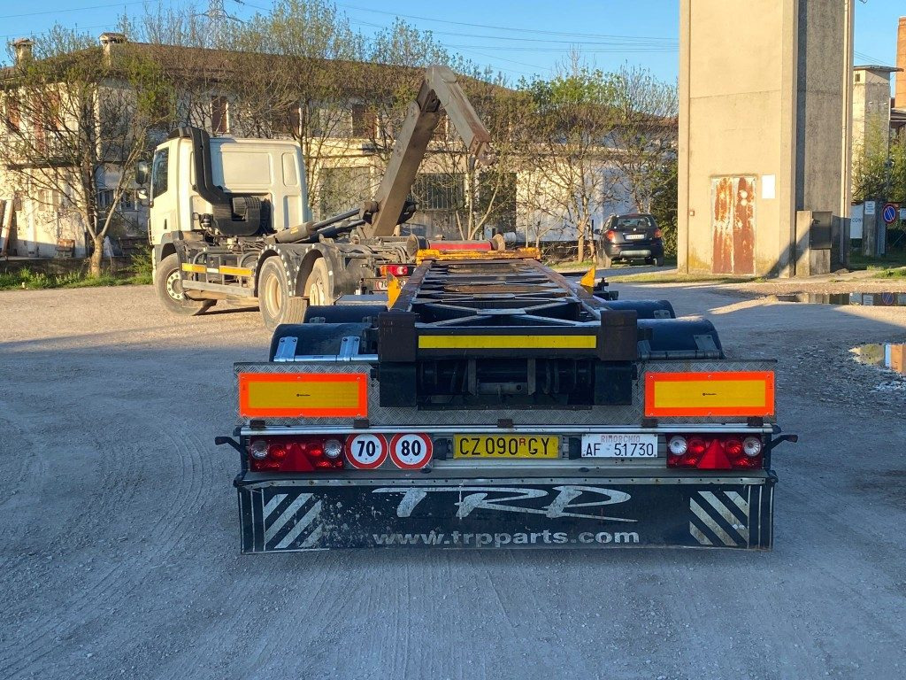 CARDI RIMORCHIO CARDI SCARRABILE RIBALTABILE PNEUMATICO - Remorque ampliroll/ Multibenne: photos 5 CARDI RIMORCHIO CARDI SCARRABILE RIBALTABILE PNEUMATICO - Remorque ampliroll/ Multibenne: photos 5