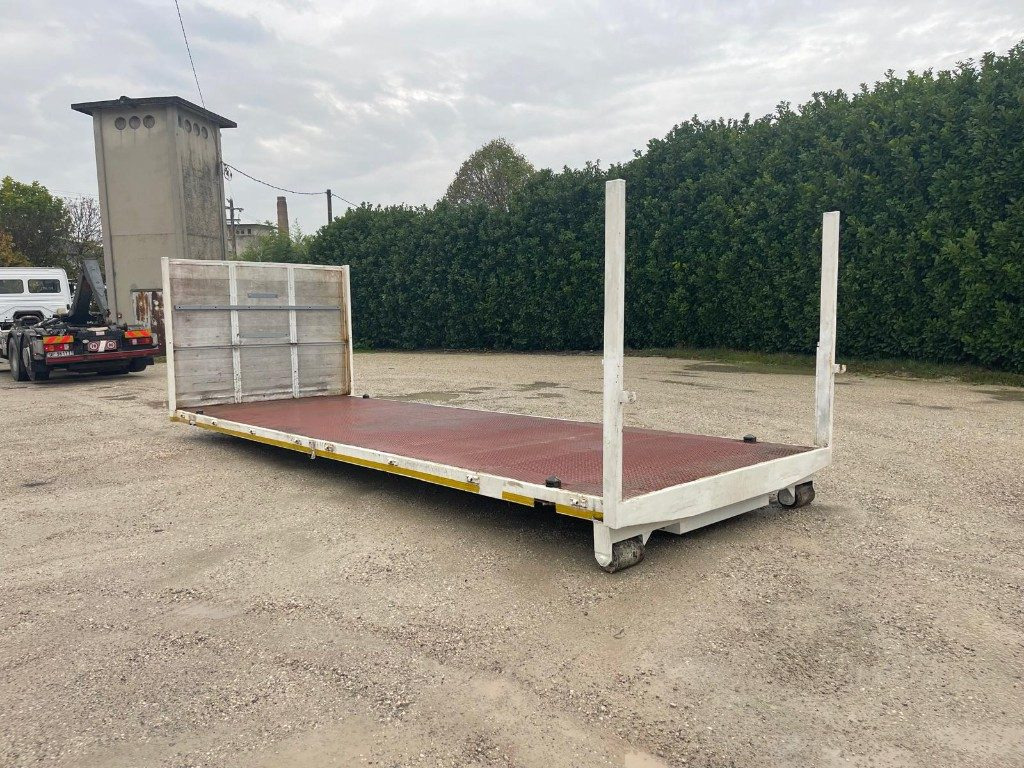 CONTAINER USATO A PIANALE SENZA SPONDE - Benne ampliroll: photos 2 CONTAINER USATO A PIANALE SENZA SPONDE - Benne ampliroll: photos 2