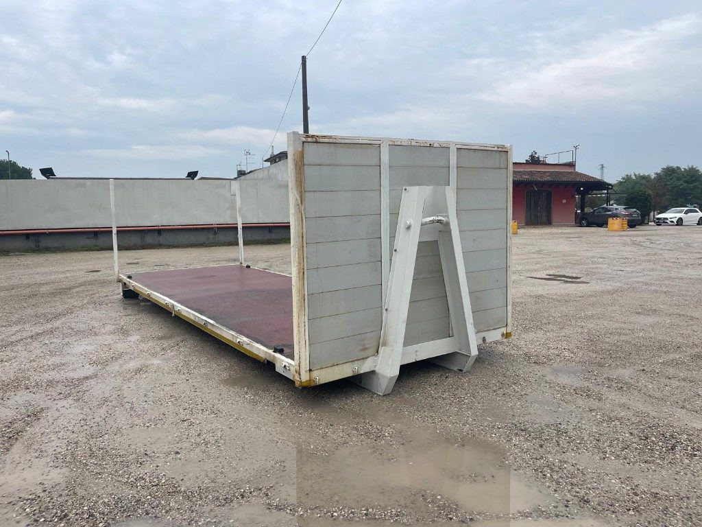 CONTAINER USATO A PIANALE SENZA SPONDE - Benne ampliroll: photos 5 CONTAINER USATO A PIANALE SENZA SPONDE - Benne ampliroll: photos 5