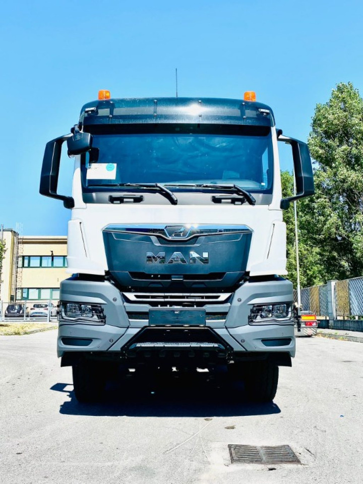 MAN TGS 41.510 SCARRABILE - Camion ampliroll: photos 3 MAN TGS 41.510 SCARRABILE - Camion ampliroll: photos 3