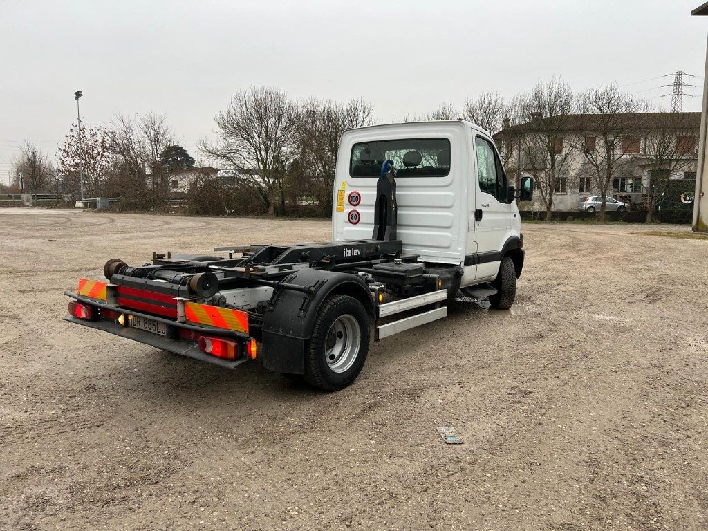 RENAULT MASCOTT SCARRABILE - Camion ampliroll: photos 4 RENAULT MASCOTT SCARRABILE - Camion ampliroll: photos 4