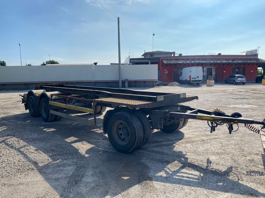 ZORZI 26 R 070 19 A SCARRABILE BALESTRATO - Remorque ampliroll/ Multibenne: photos 5 ZORZI 26 R 070 19 A SCARRABILE BALESTRATO - Remorque ampliroll/ Multibenne: photos 5