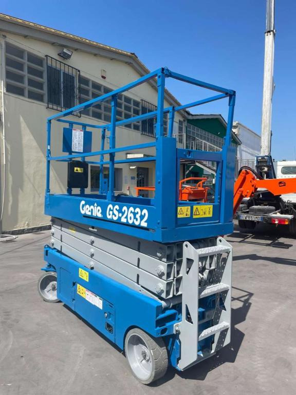 Genie GS-2632 - Nacelle ciseaux: photos 2 Genie GS-2632 - Nacelle ciseaux: photos 2